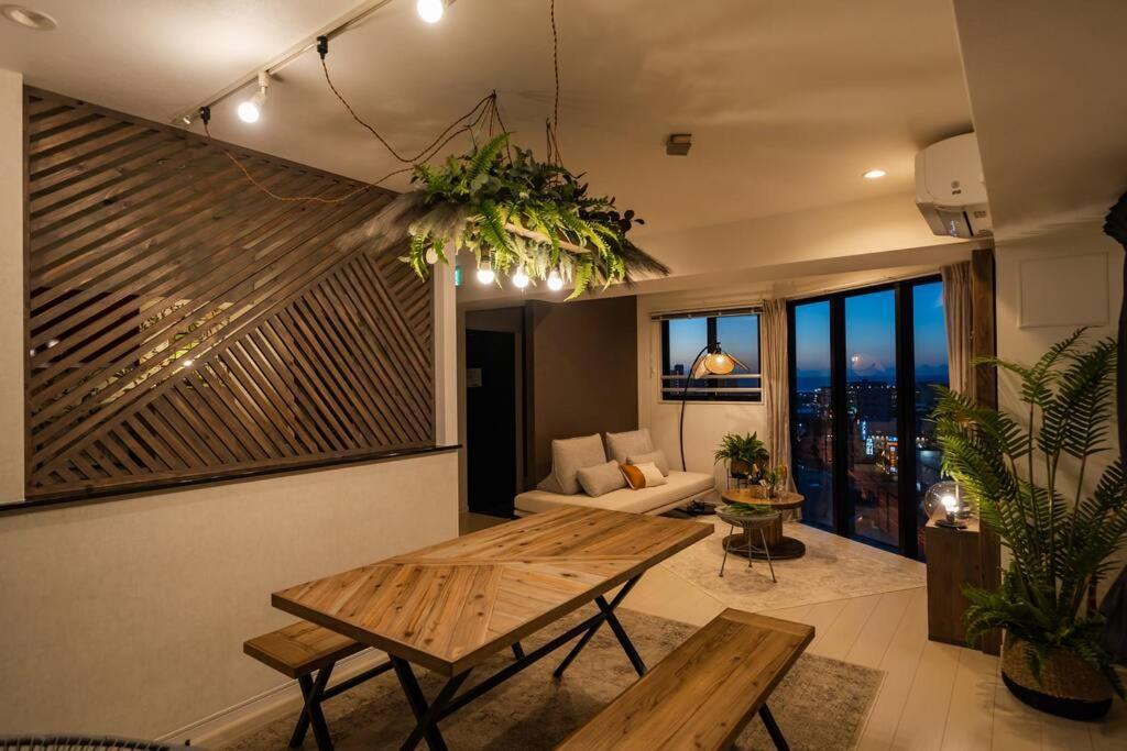 The Penthouse Ginowan Apartment Urasoe Exterior photo