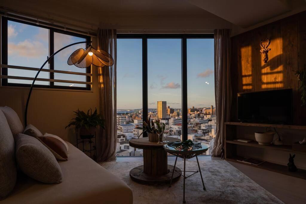The Penthouse Ginowan Apartment Urasoe Exterior photo